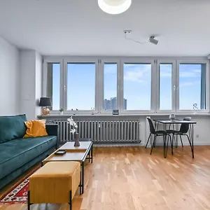 Rentplanet - Komorska Apartament